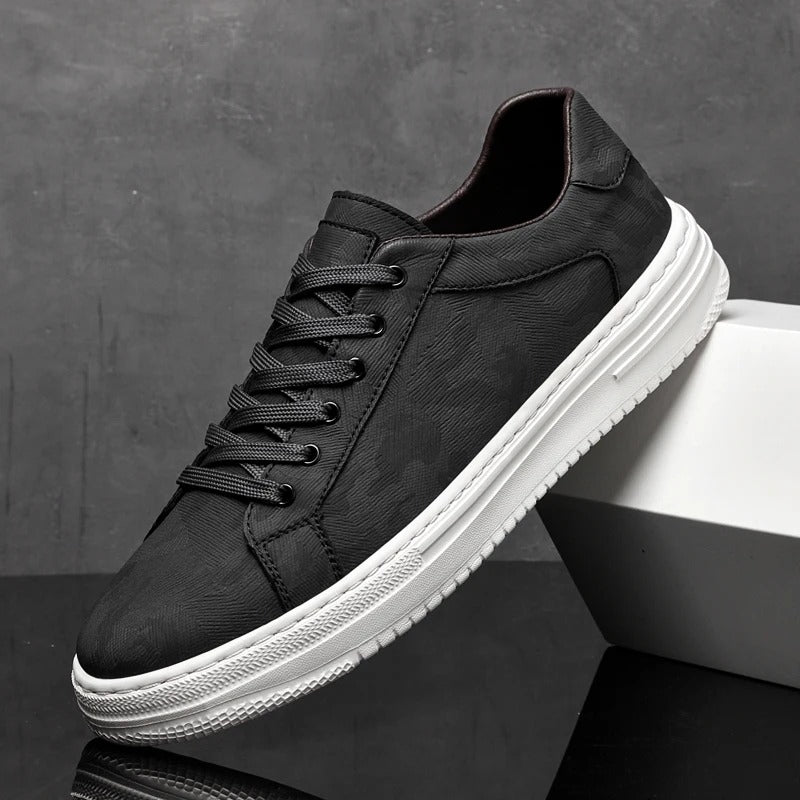 Men’s Classic Low-Top Sneakers | Minimal Lace-Up Casual Shoes