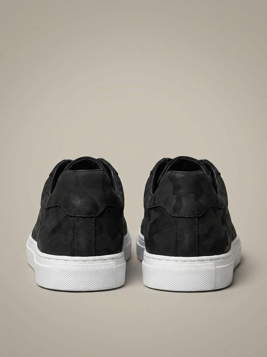 Men’s Classic Low Top Casual Sneakers | Lace Up