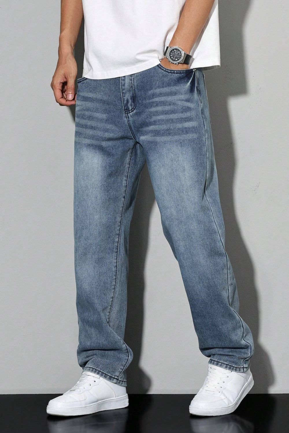 Men's Loose Fit Jeans | Straight Leg Casual Denim