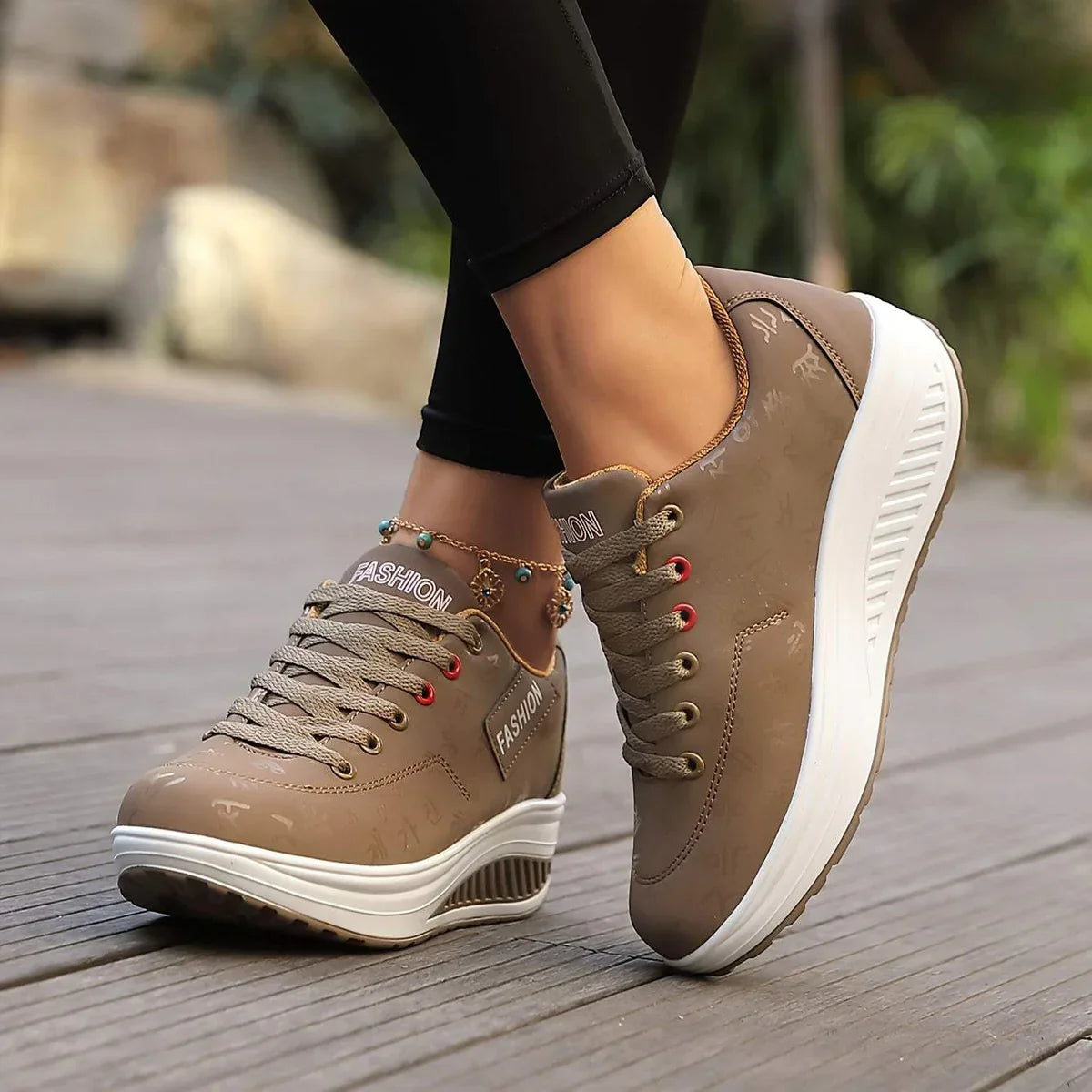 Women’s Ergonomic Trainers | Supportive Everyday Walking