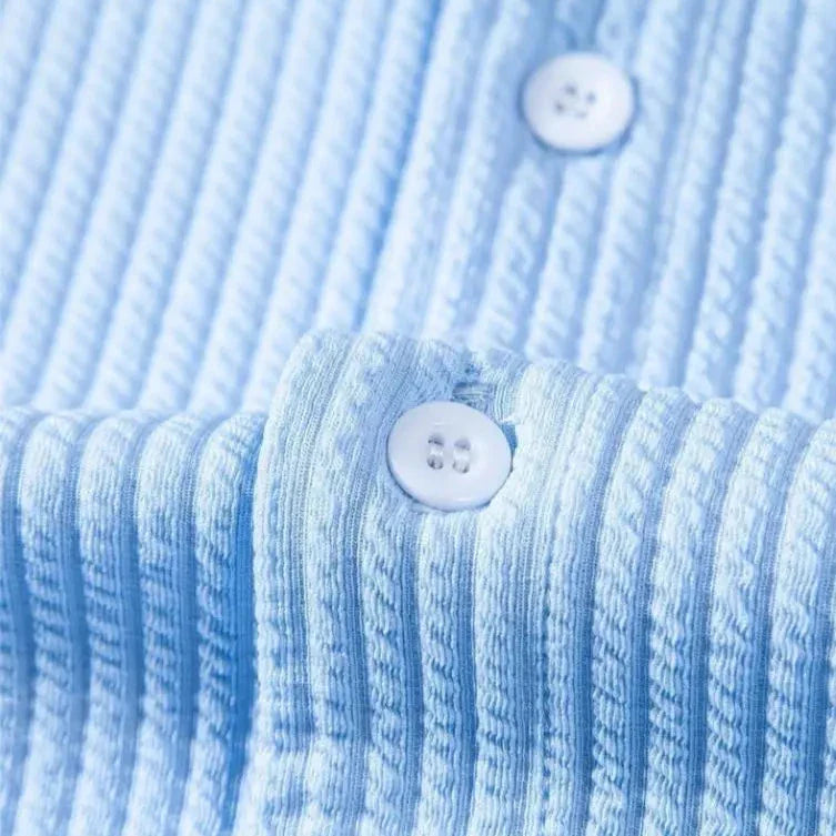 Men’s Short Sleeve Button Shirt | Textured Stand Collar