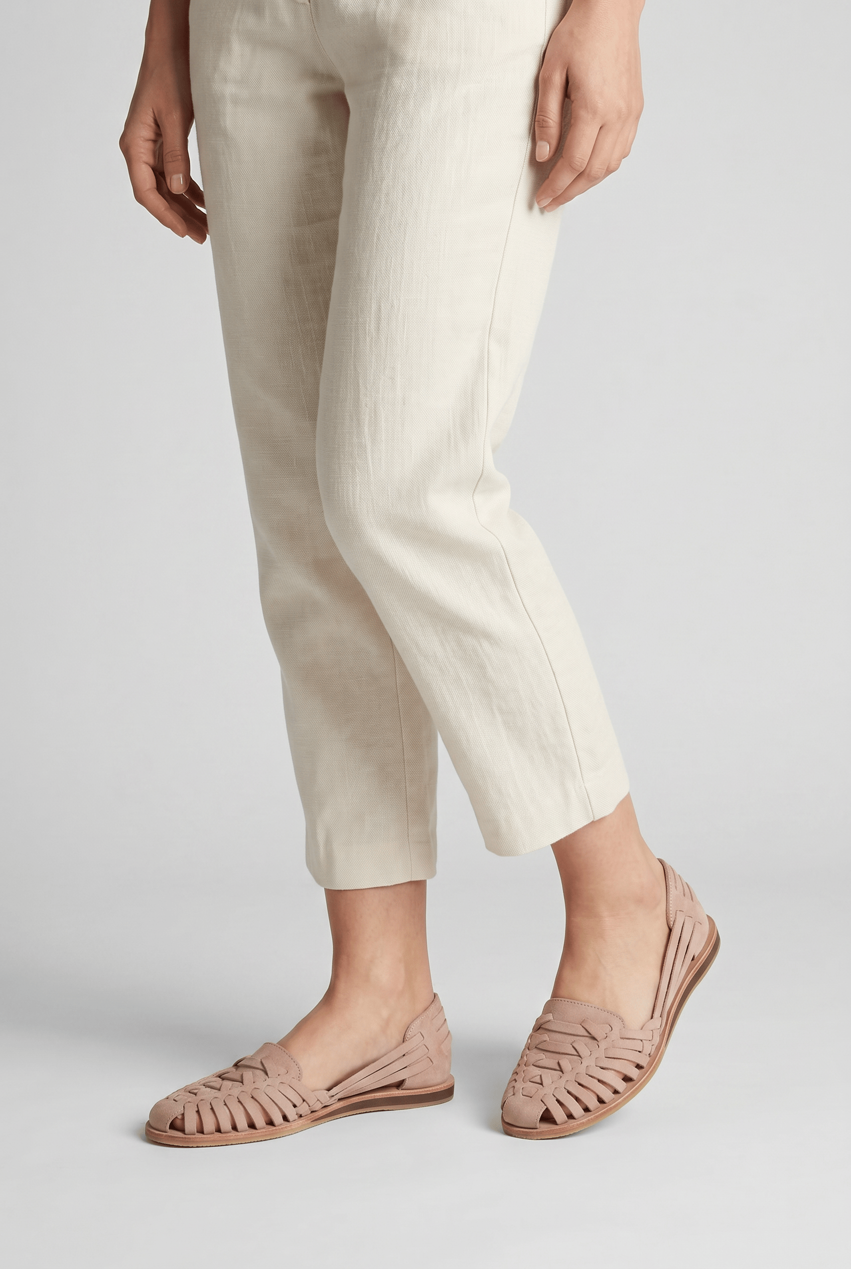 Women's Flat Shoes with Woven Upper and Slingback Strap | Closed Toe