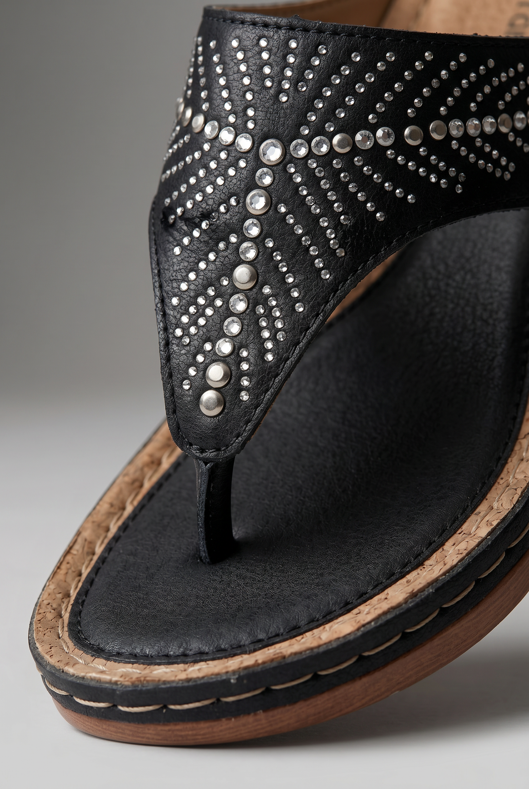 Women’s Open Toe Slip On Sandals | Thong Strap