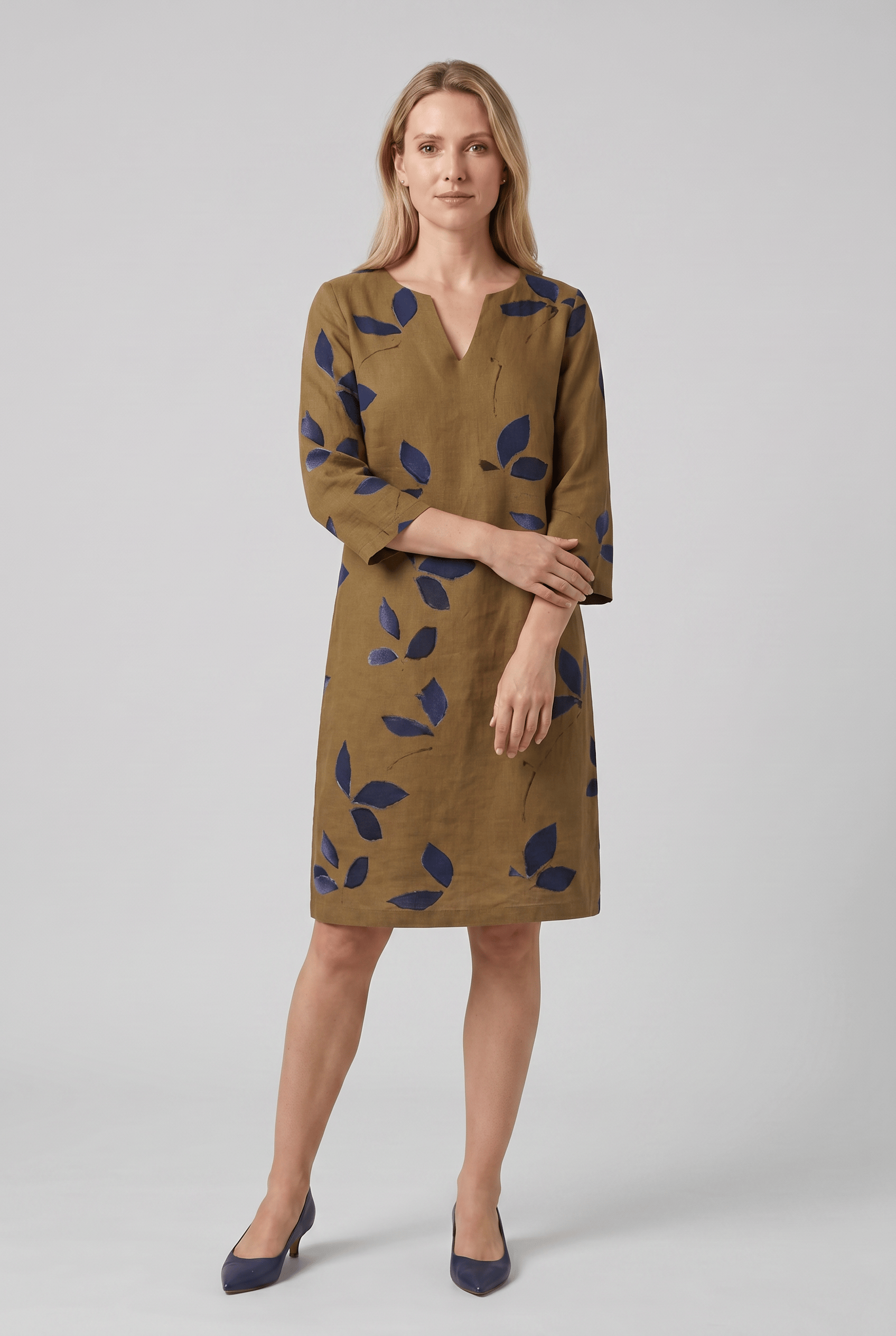 Women's Split Neck Short Sleeves Leaf Print Dress | Midi