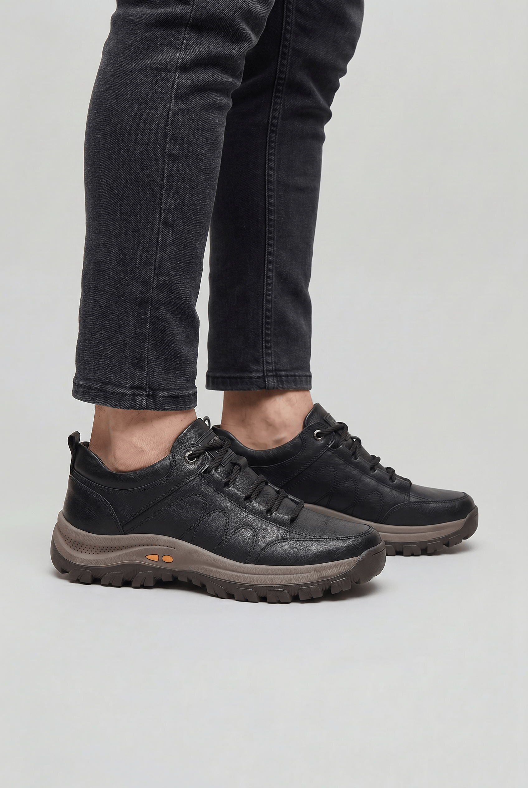 Men's Lace-Up Round Toe Trainers | Anti-Slip
