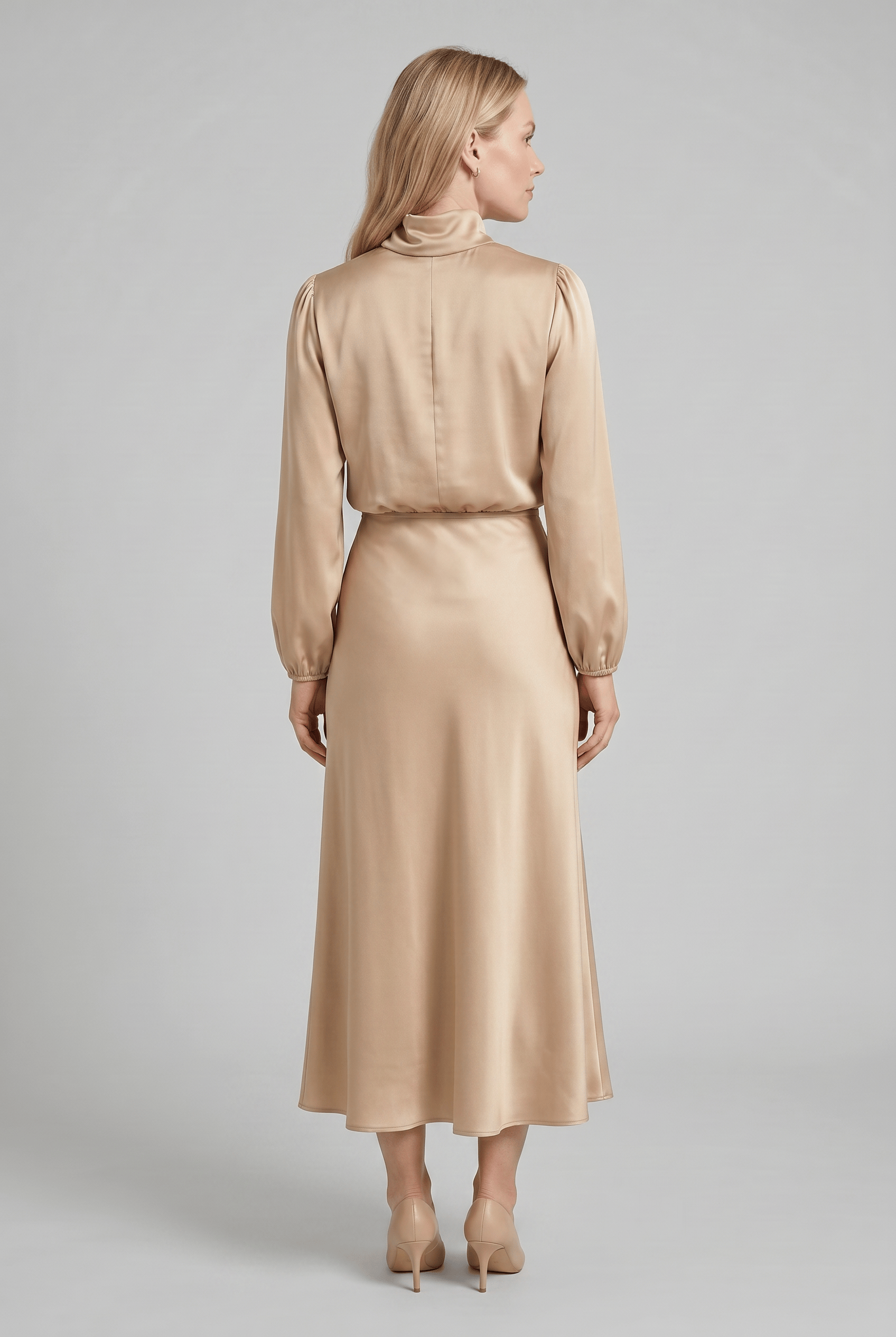 Women’s Mock Neck Long Bell Sleeves Pleated Dress | Midi