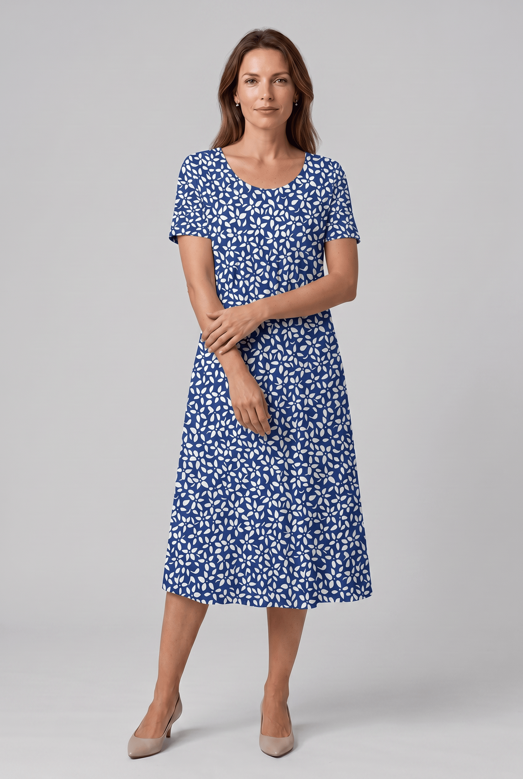 Women's Short Sleeve Round Neck Floral Print Pleated Dress | Midi
