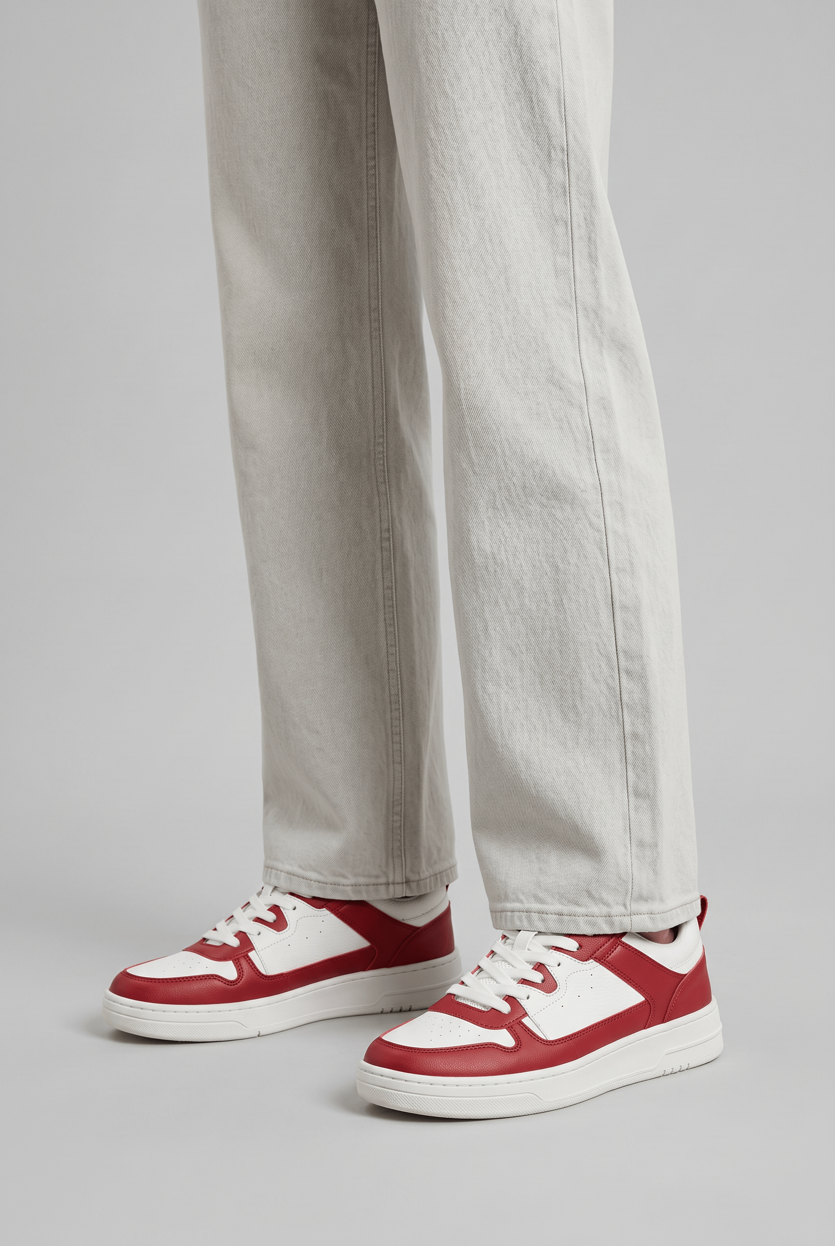 Women's Classic Lace-Up Low Top Trainers | Casual