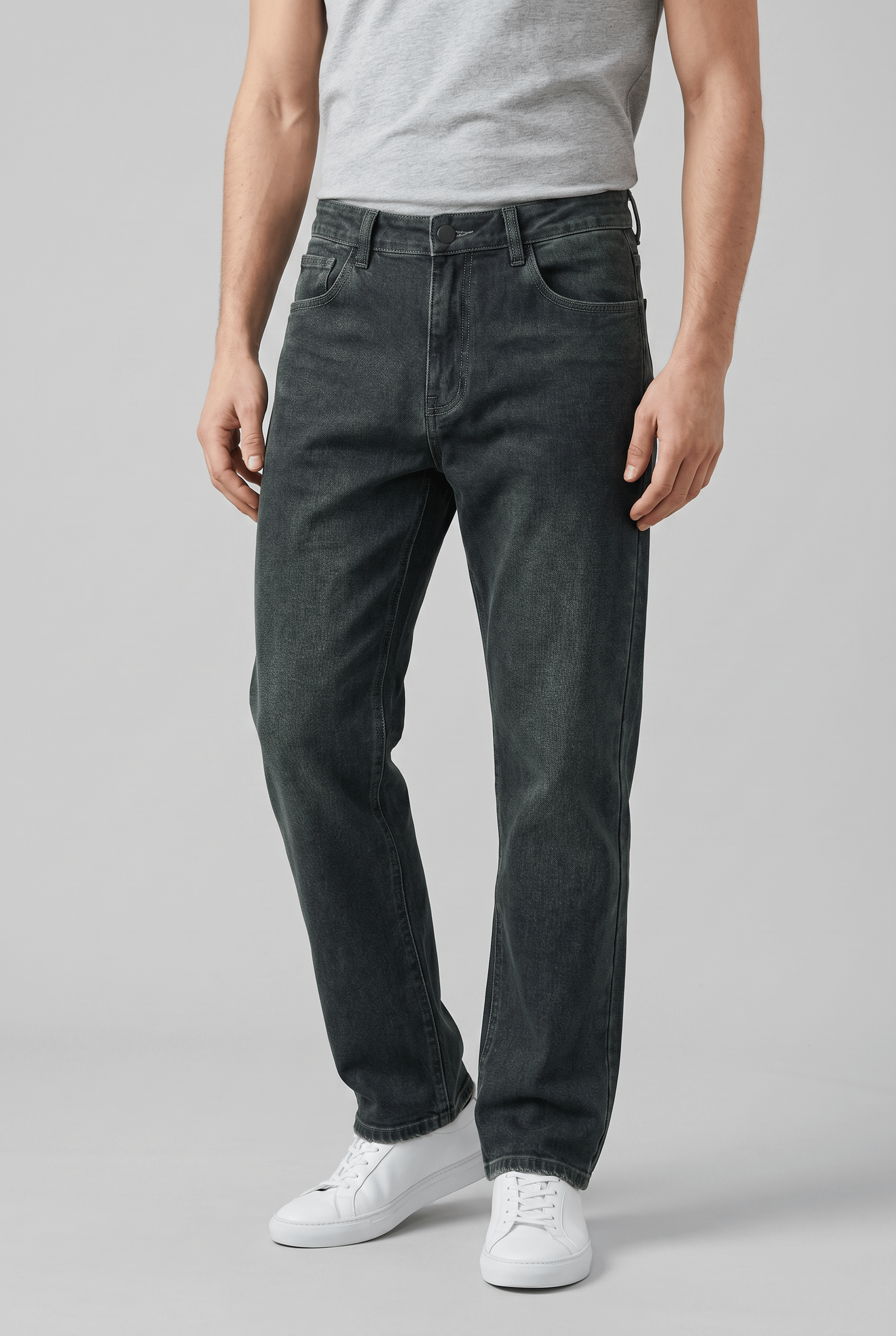 Men’s Classic Straight Fit Jeans | Modern