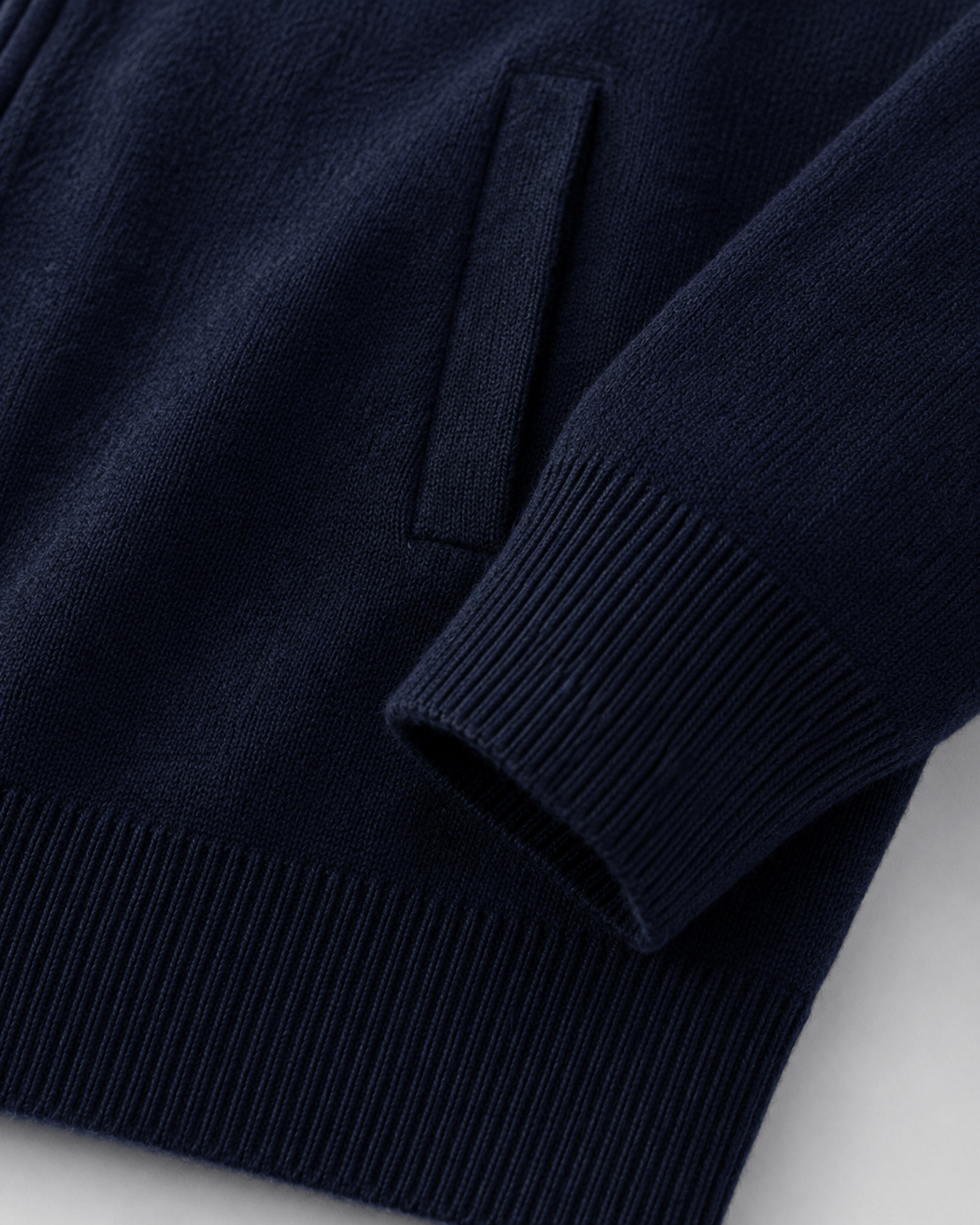 Men's Quarter Zip Cardigan with Point Collar and Ribbed Cuffs