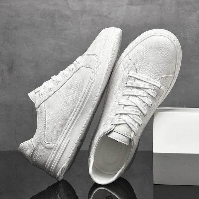 Men’s Classic Low-Top Sneakers | Minimal Lace-Up Casual Shoes