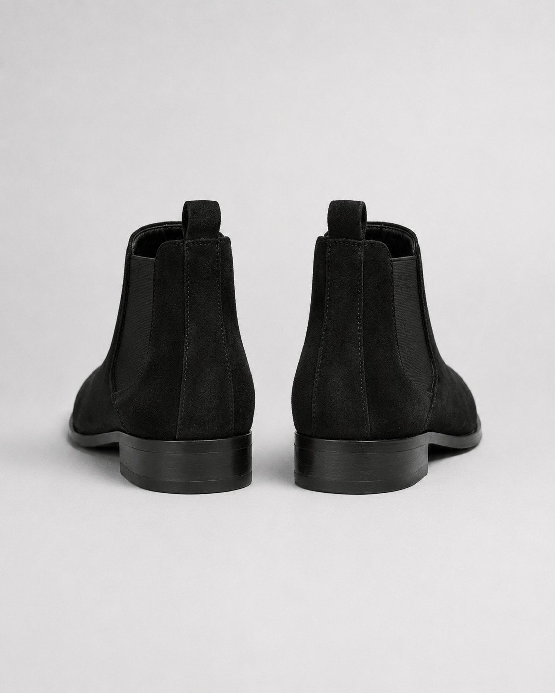 Slip-On Chelsea Boots UK for Men with Elastic Side Panels and Pull Tab
