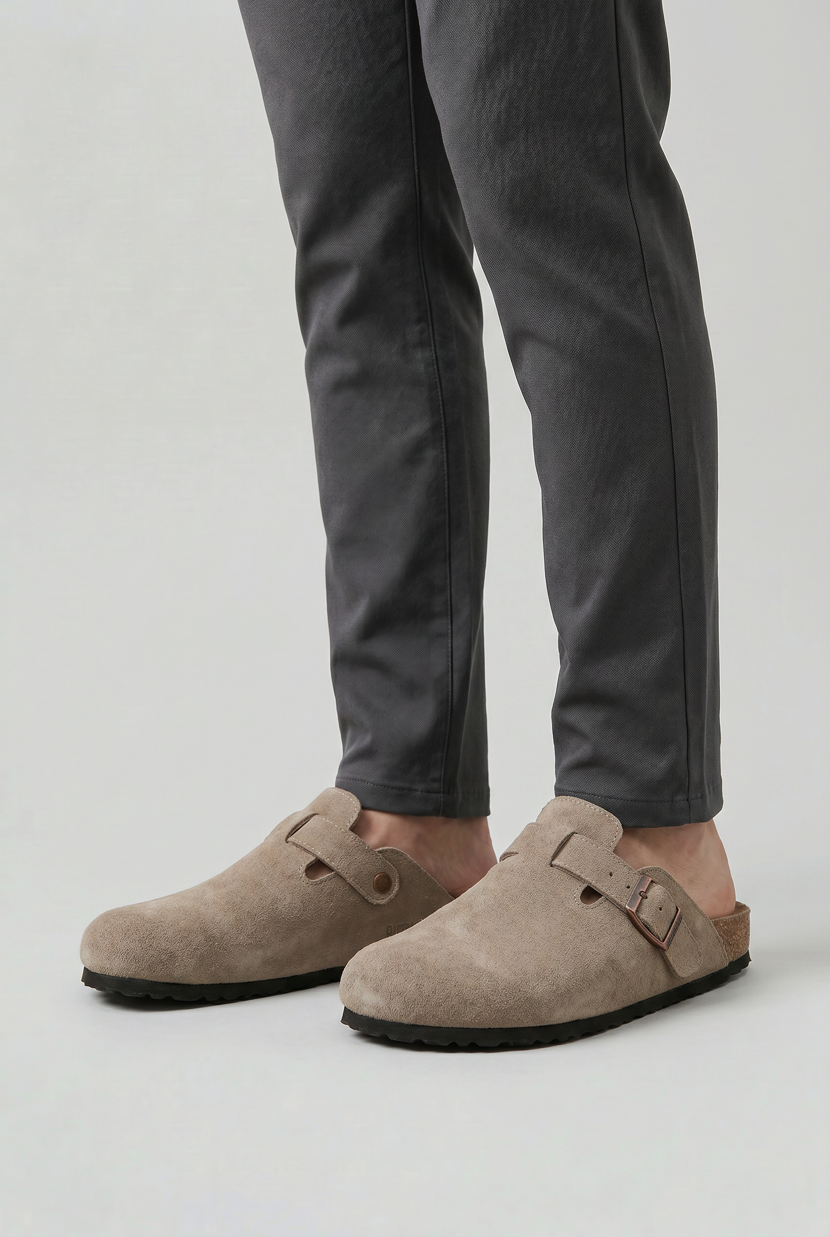 Men's Slip-On Round Toe Clog | Buckle