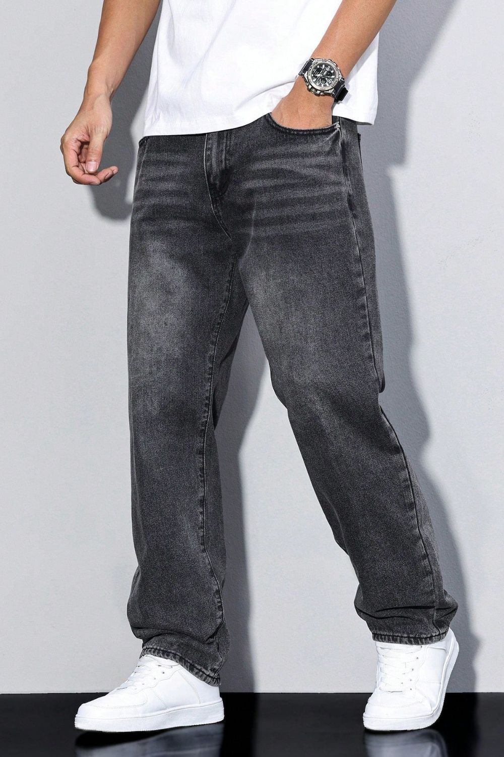 Men's Loose Fit Jeans | Straight Leg Casual Denim