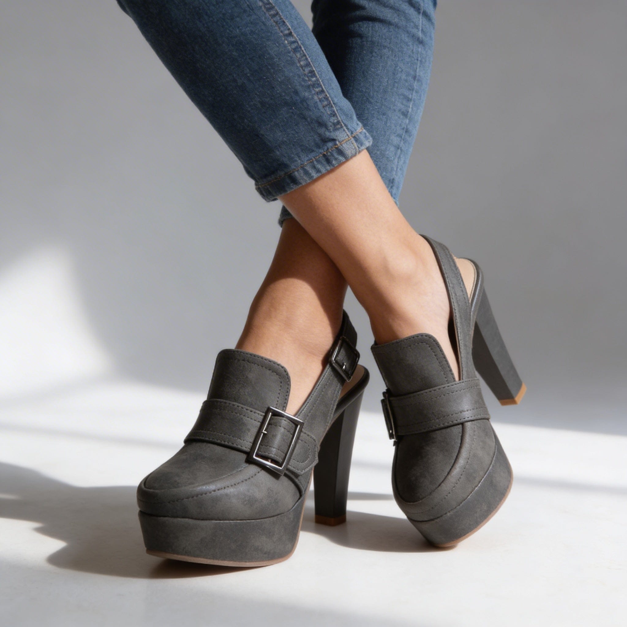 Vintage Slingback Platform Heels | Buckle Strap