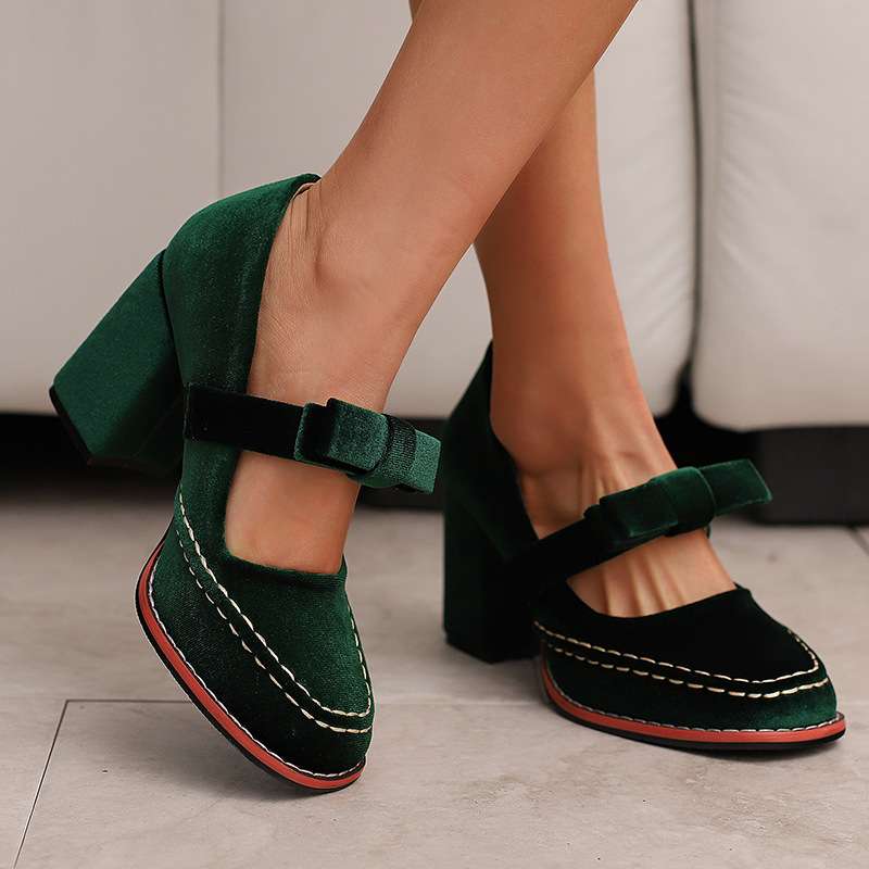 Women's Block Heel Mary Jane with Bow Tie | Classic