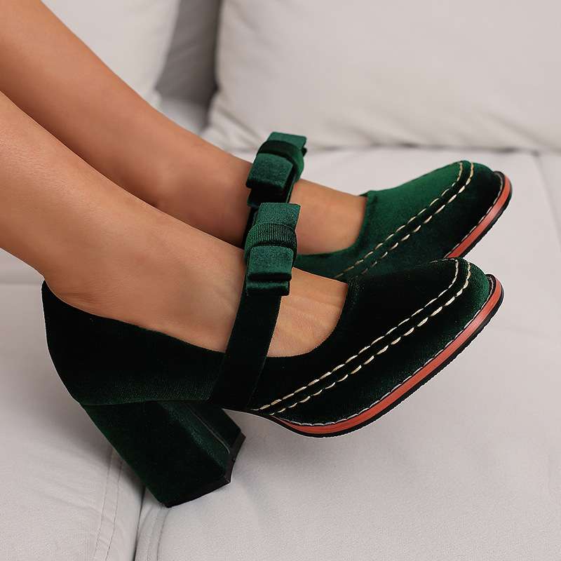 Women's Block Heel Mary Jane with Bow Tie | Classic