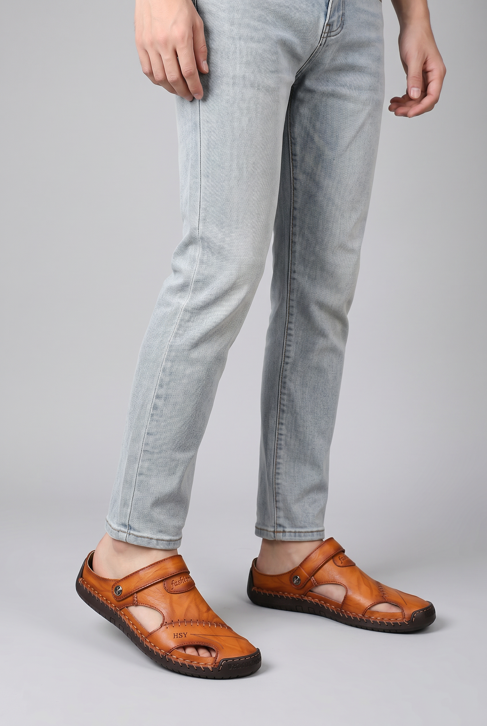 Men’s Round Toe Slip On Clogs | Cut Out Design