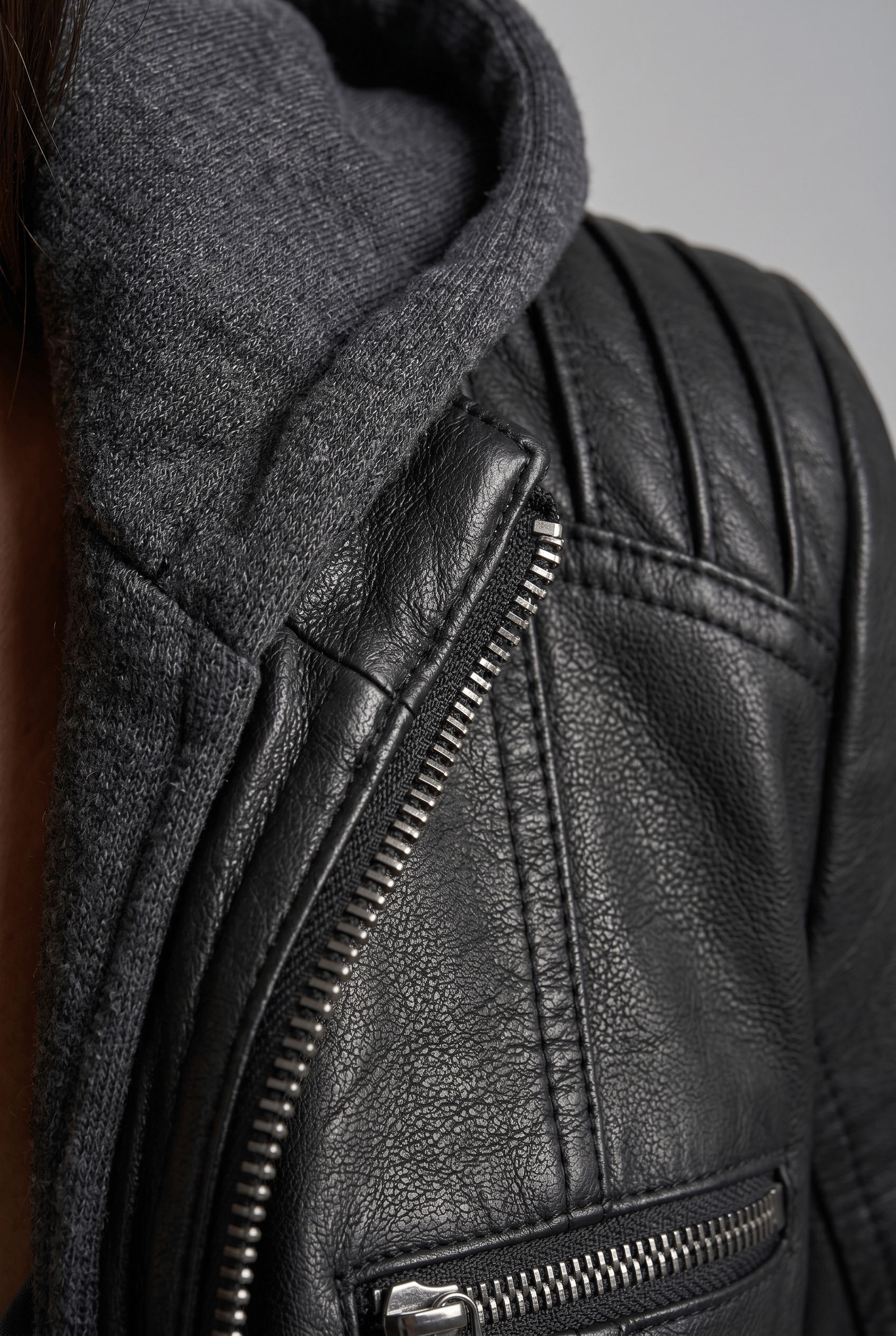 Women's Hooded Long Sleeves Slim Fit Jacket | Zip Up
