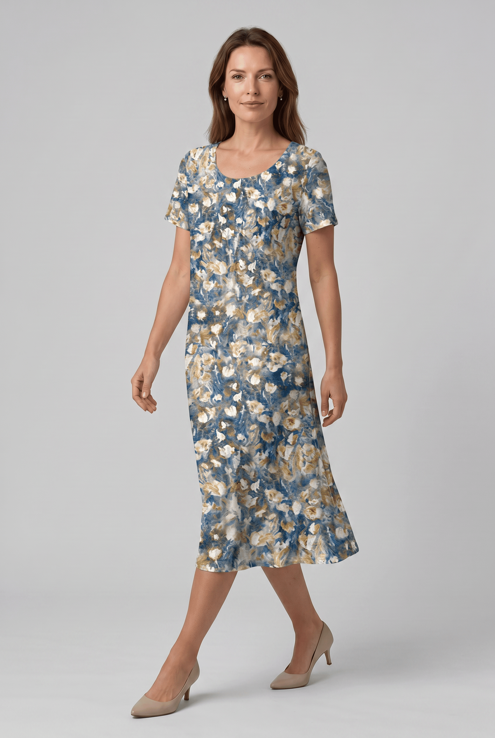 Women's Short Sleeve Round Neck Floral Print Pleated Dress | Midi