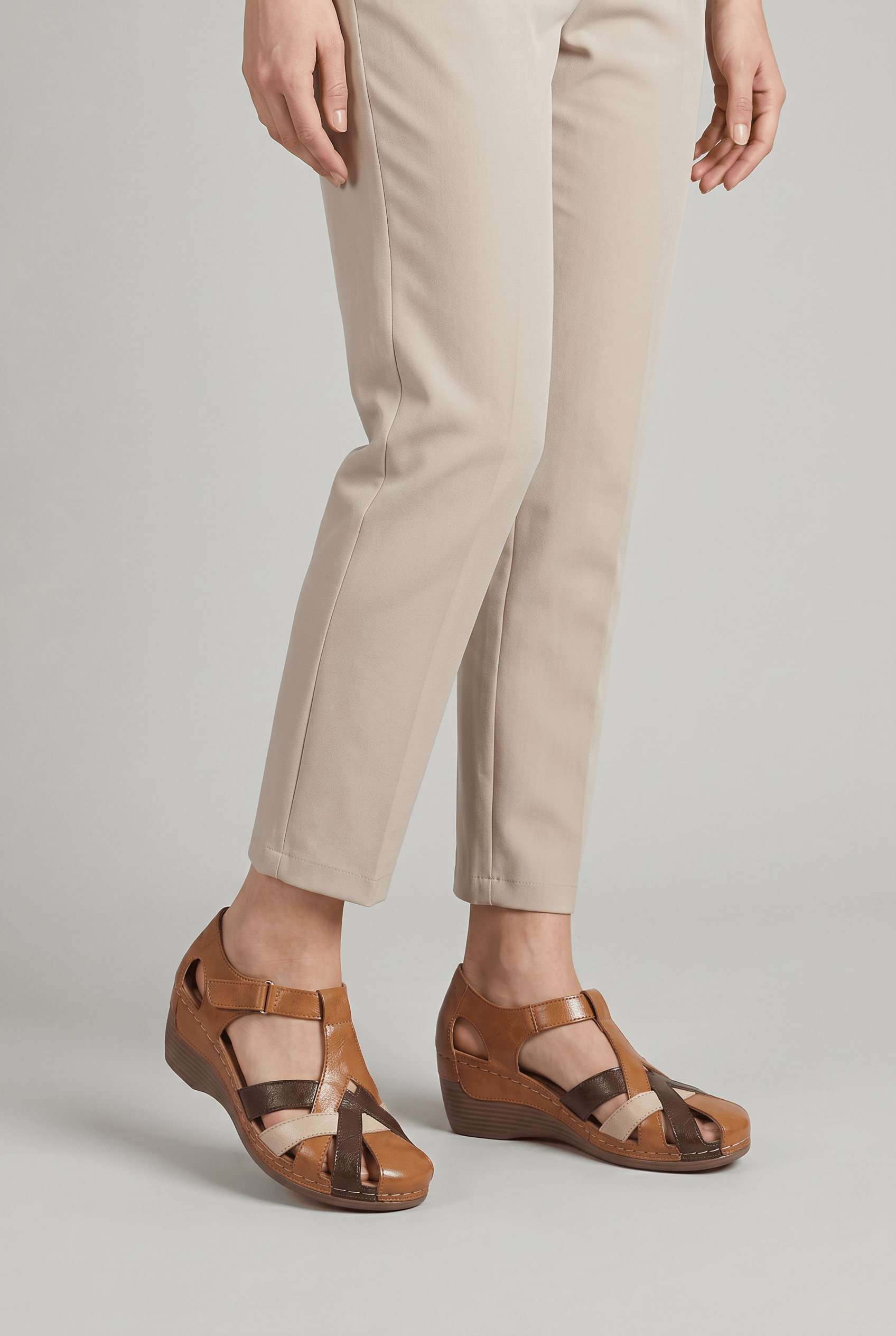 Women’s T-Strap Casual Low Heel Summer Sandals | Vintage