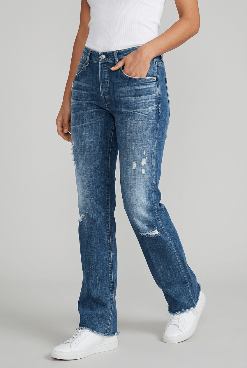 Women's Low-Rise Wide Leg Jeans | Distressed & Frayed Hem